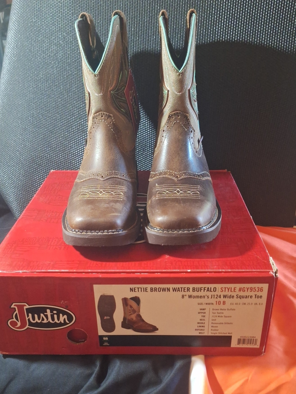 NWT Justin Boots Brown Leather Western Cowboy Boots with Teal Trim